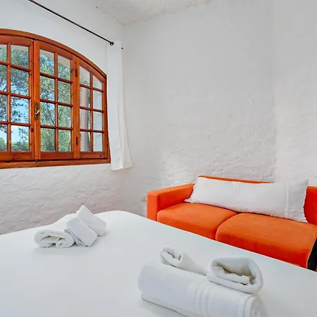 Pirina Villa *